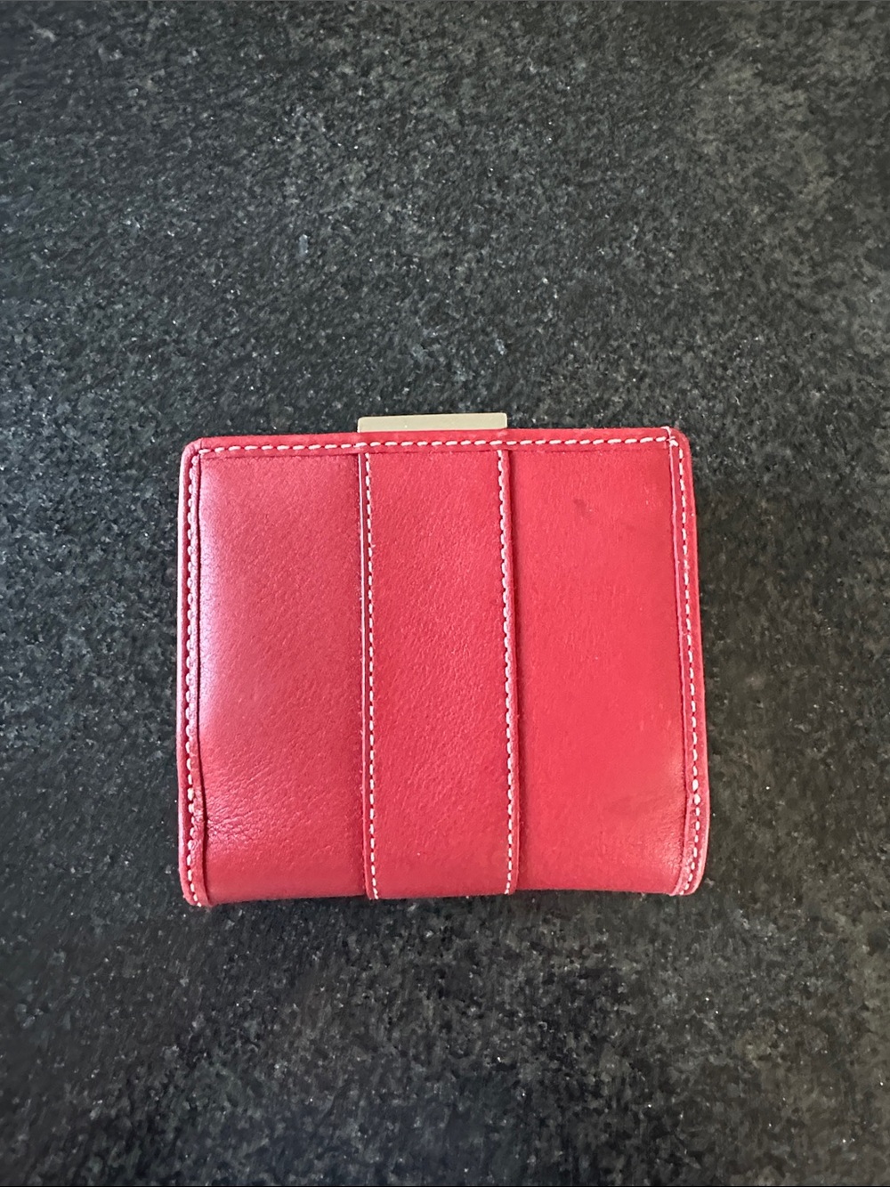 Vintage Coach Red Leather Fold Wallet - Picture 5 of 6